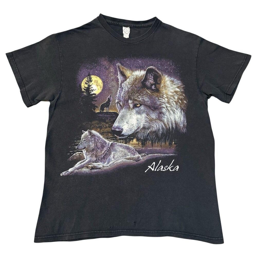 Delta Pro Weight Black Alaska Wolves Moon Forest Graphic T-Shirt Men’s Size M
